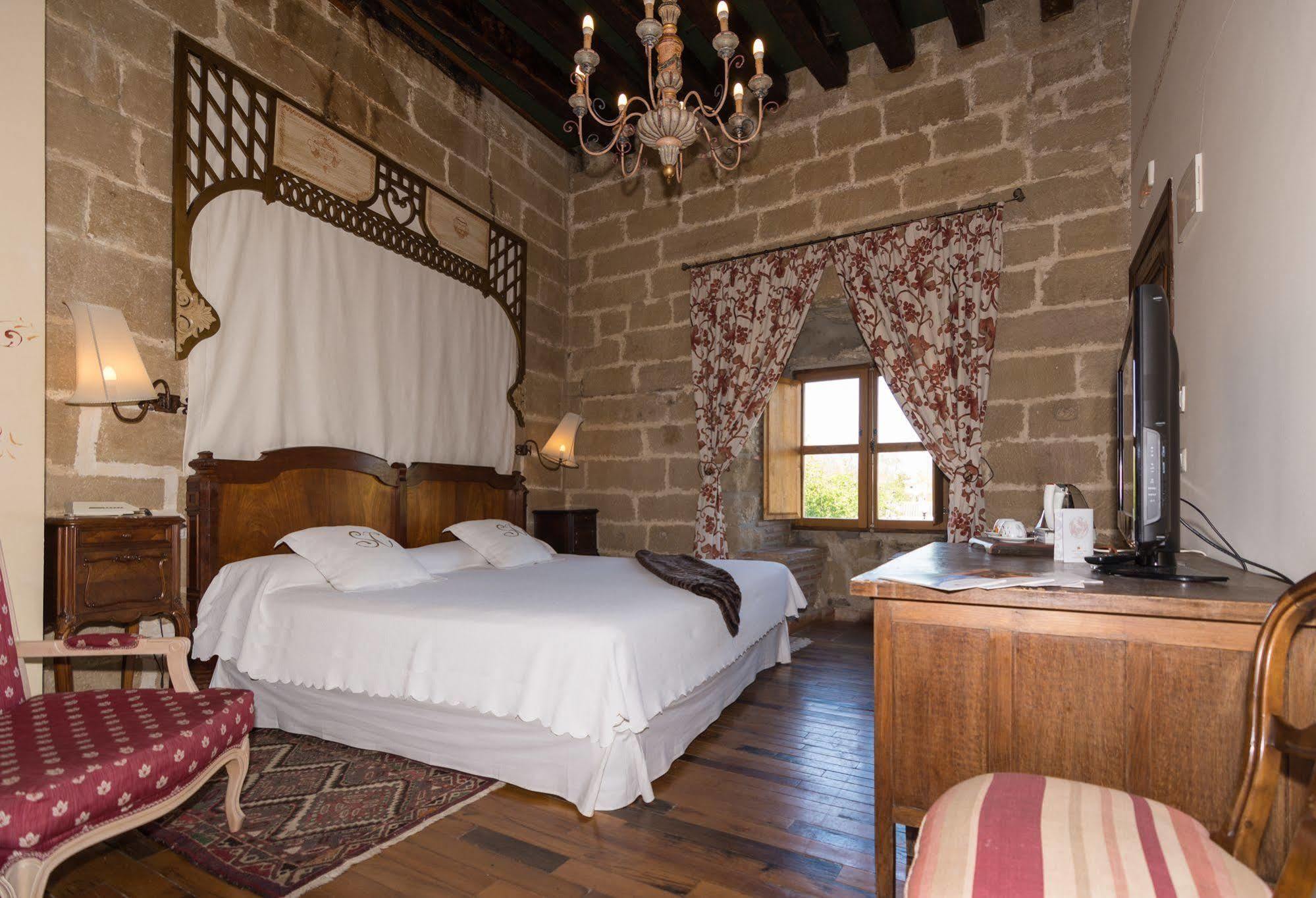 Hospederia Senorio De Casalarreina Hotel Bagian luar foto