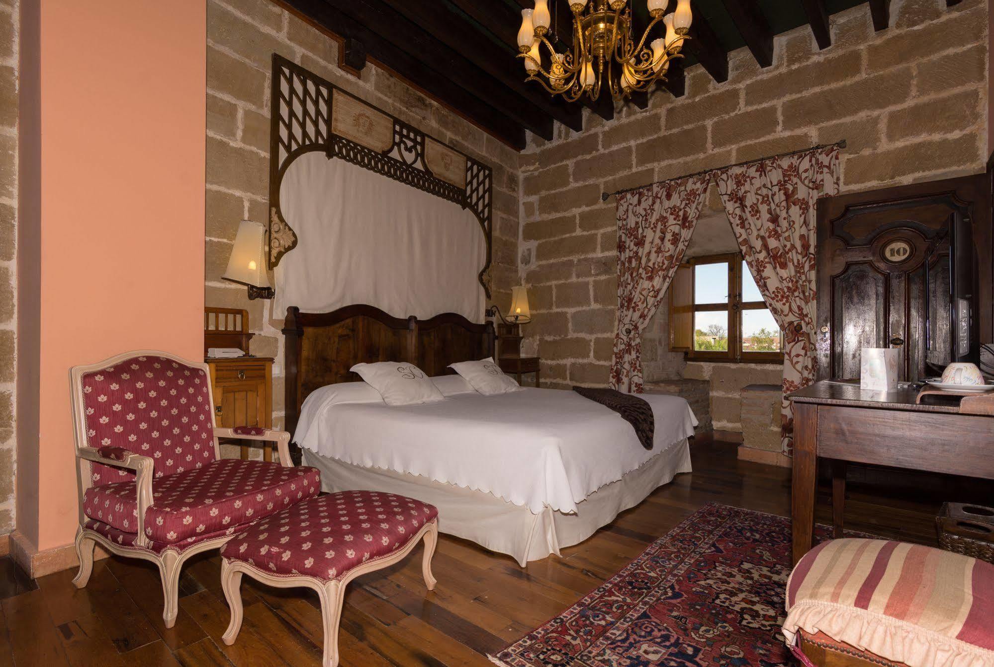Hospederia Senorio De Casalarreina Hotel Bagian luar foto