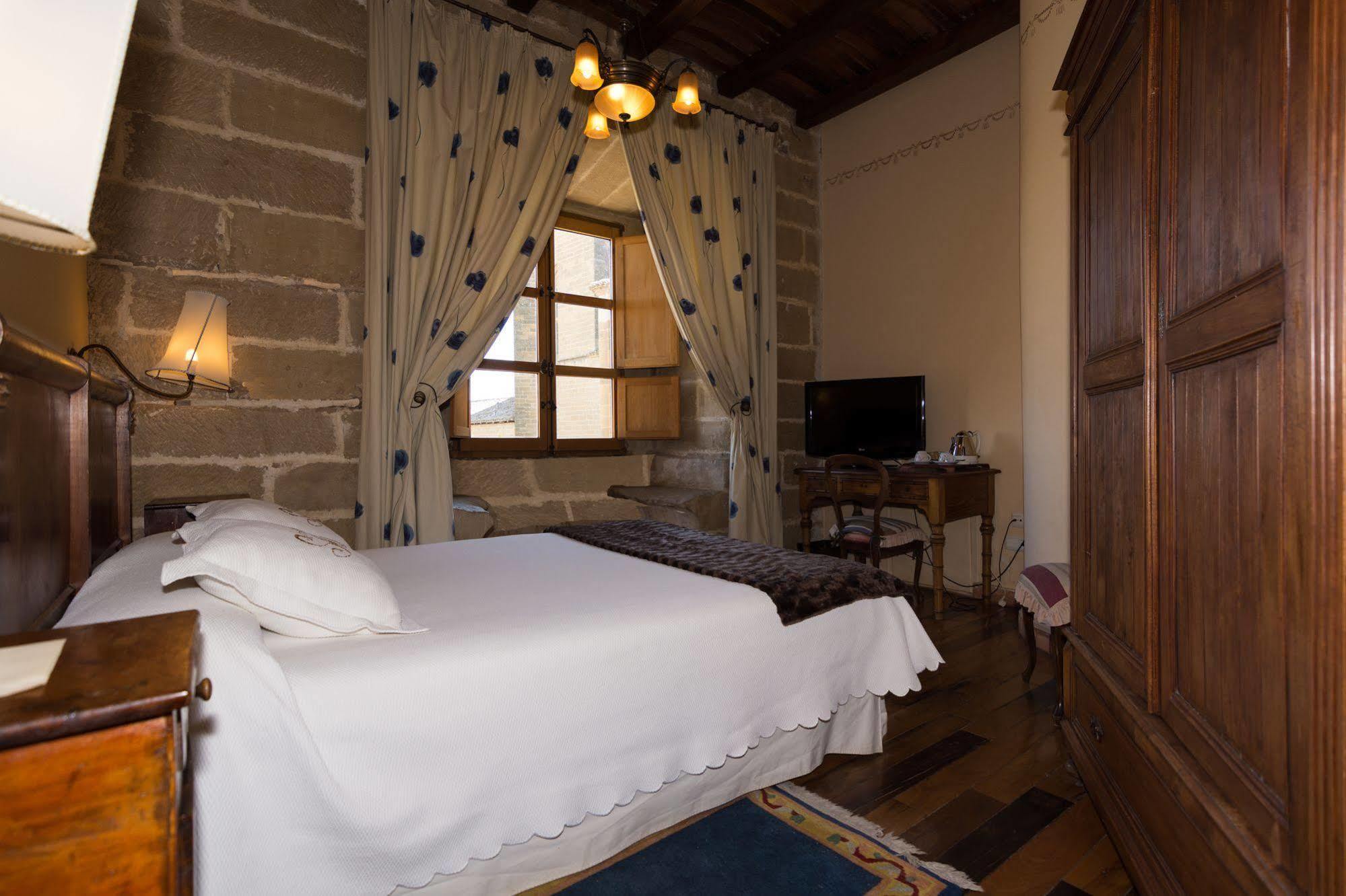 Hospederia Senorio De Casalarreina Hotel Bagian luar foto