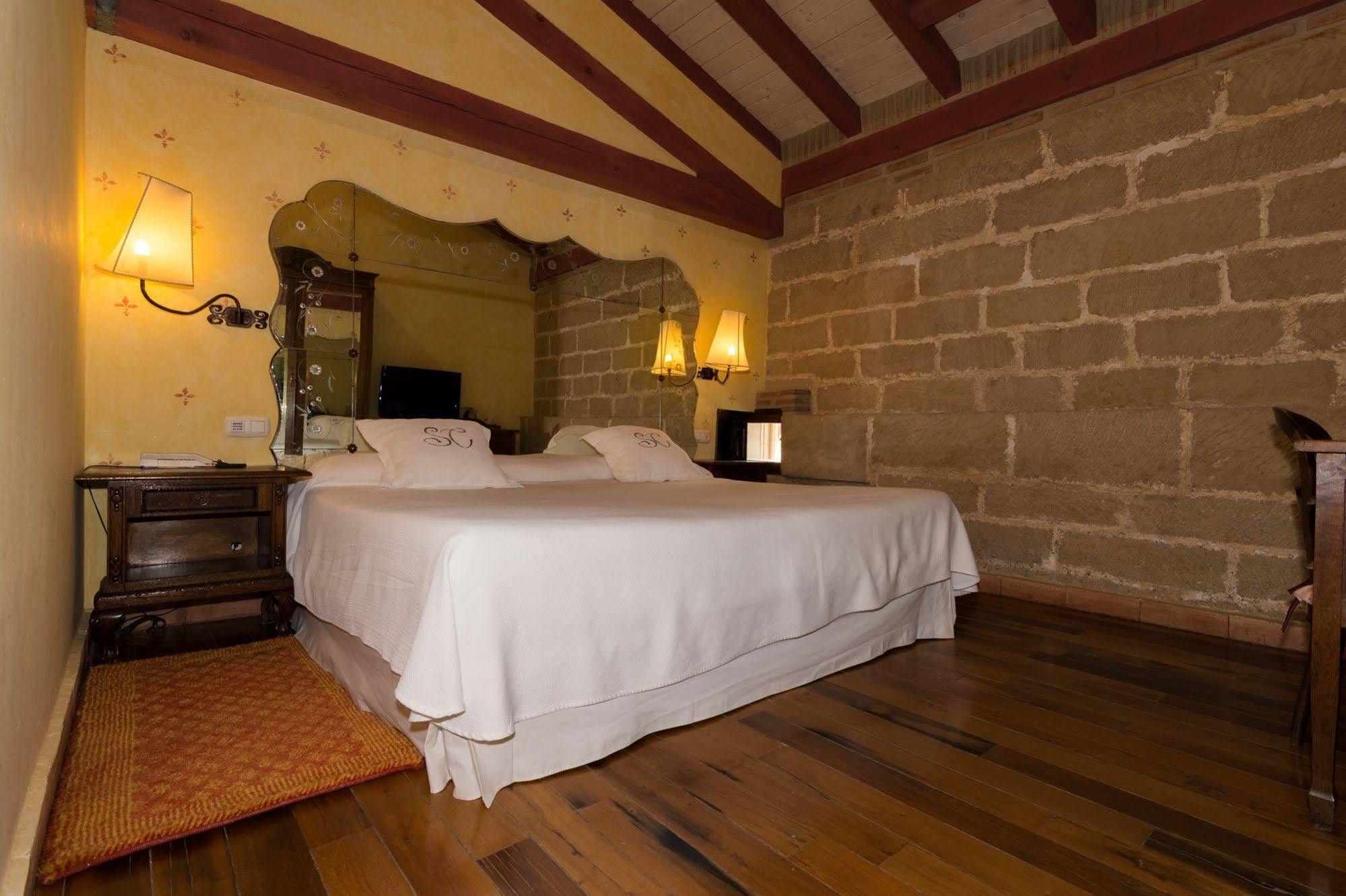 Hospederia Senorio De Casalarreina Hotel Bagian luar foto
