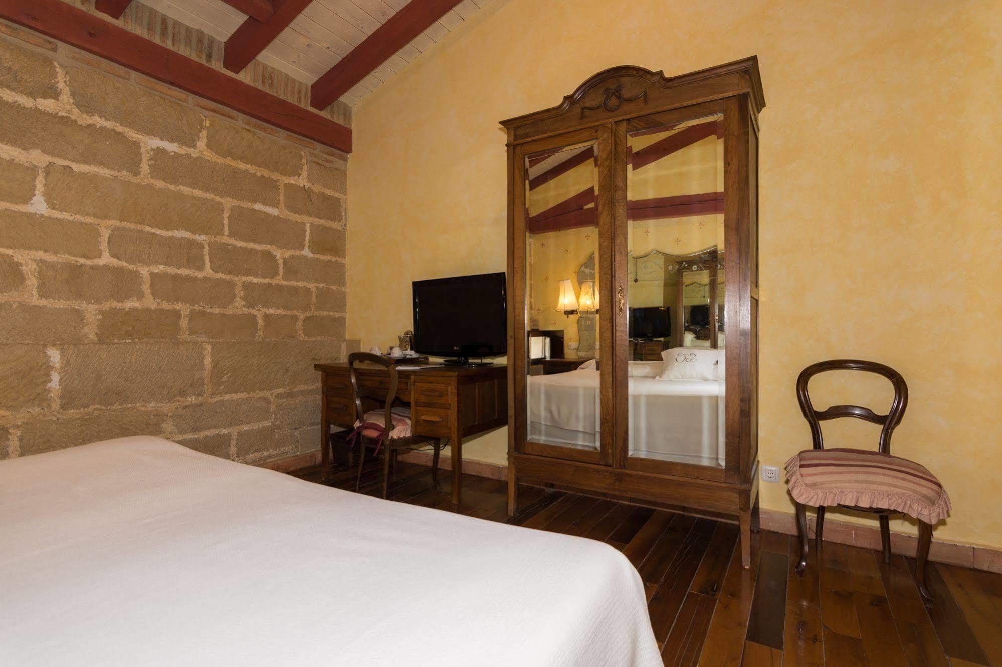 Hospederia Senorio De Casalarreina Hotel Bagian luar foto